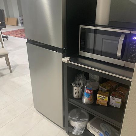 Stylish Basement Studio In Central El Paso - Very Spacious Luaran gambar
