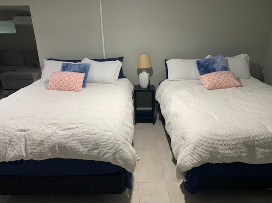 Stylish Basement Studio In Central El Paso - Very Spacious Luaran gambar