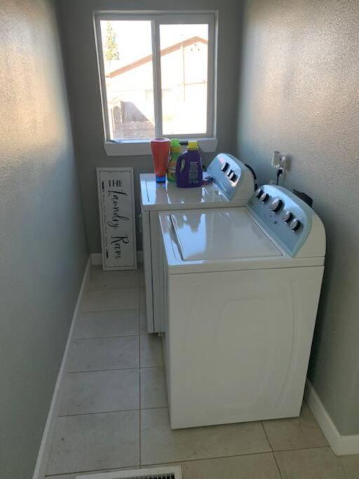 Stylish Basement Studio In Central El Paso - Very Spacious Luaran gambar